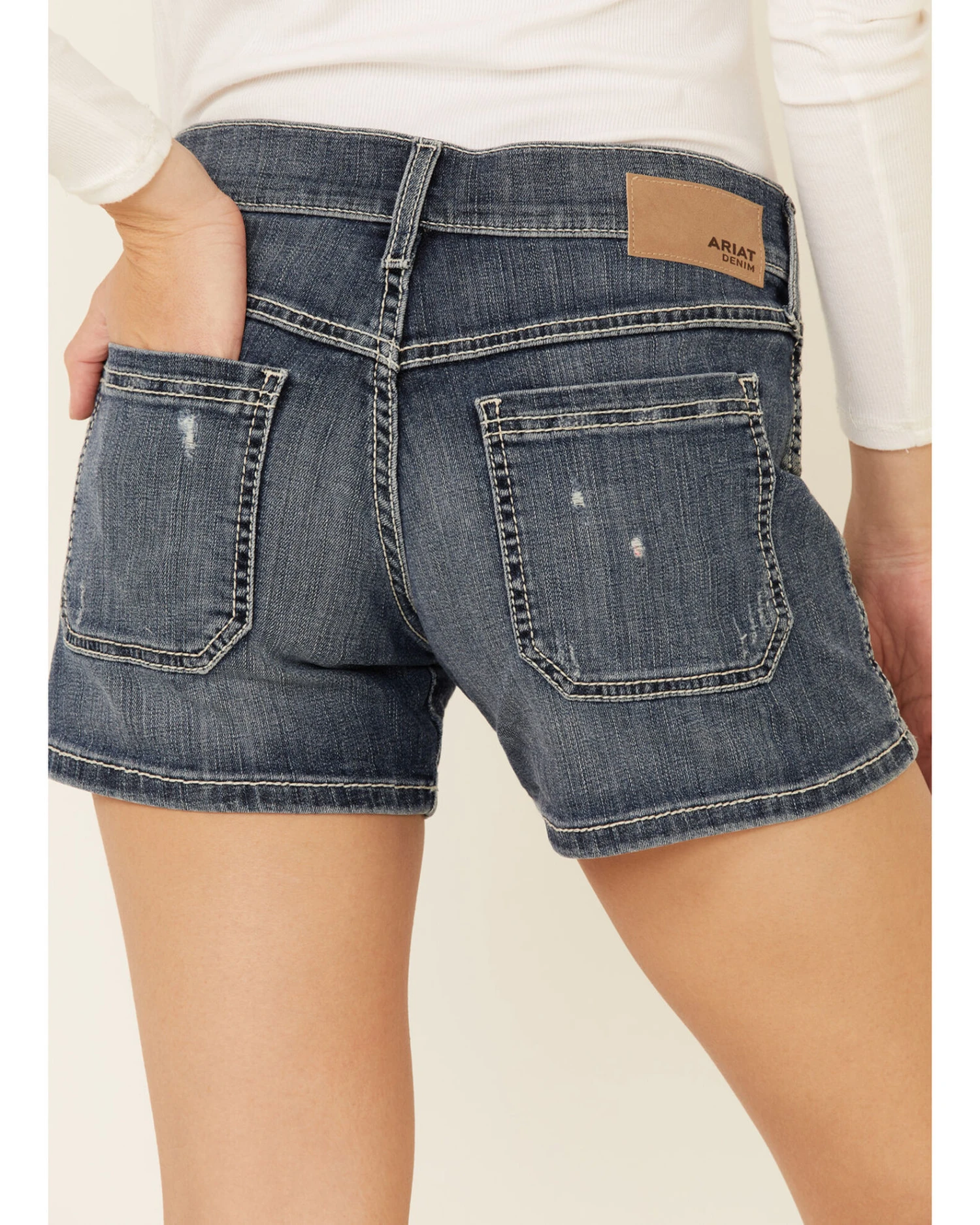 Ariat Women's Mid Rise Boyfriend Shorts - Image 3