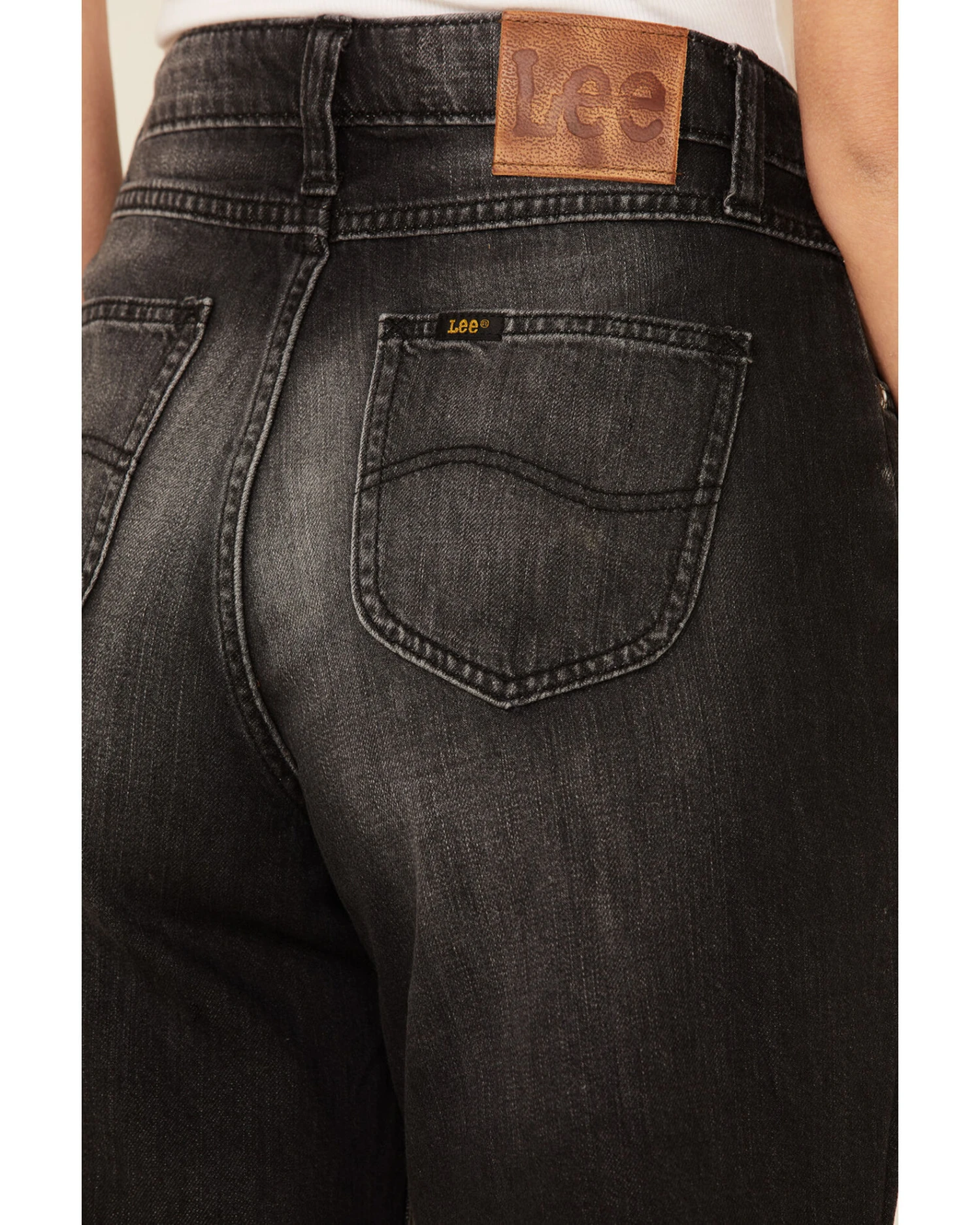 Lee Women's Vintage Modern Dad Shorts - Image 4