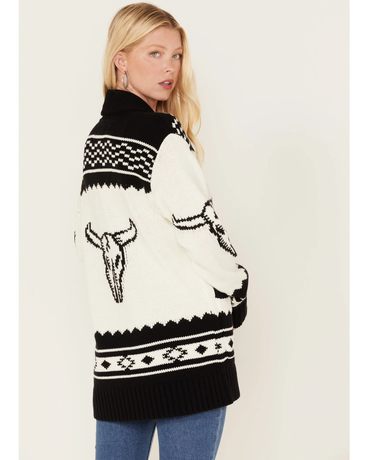 Idyllwind Women's Steer Head Knit Boyfriend Cardigan - Image 3