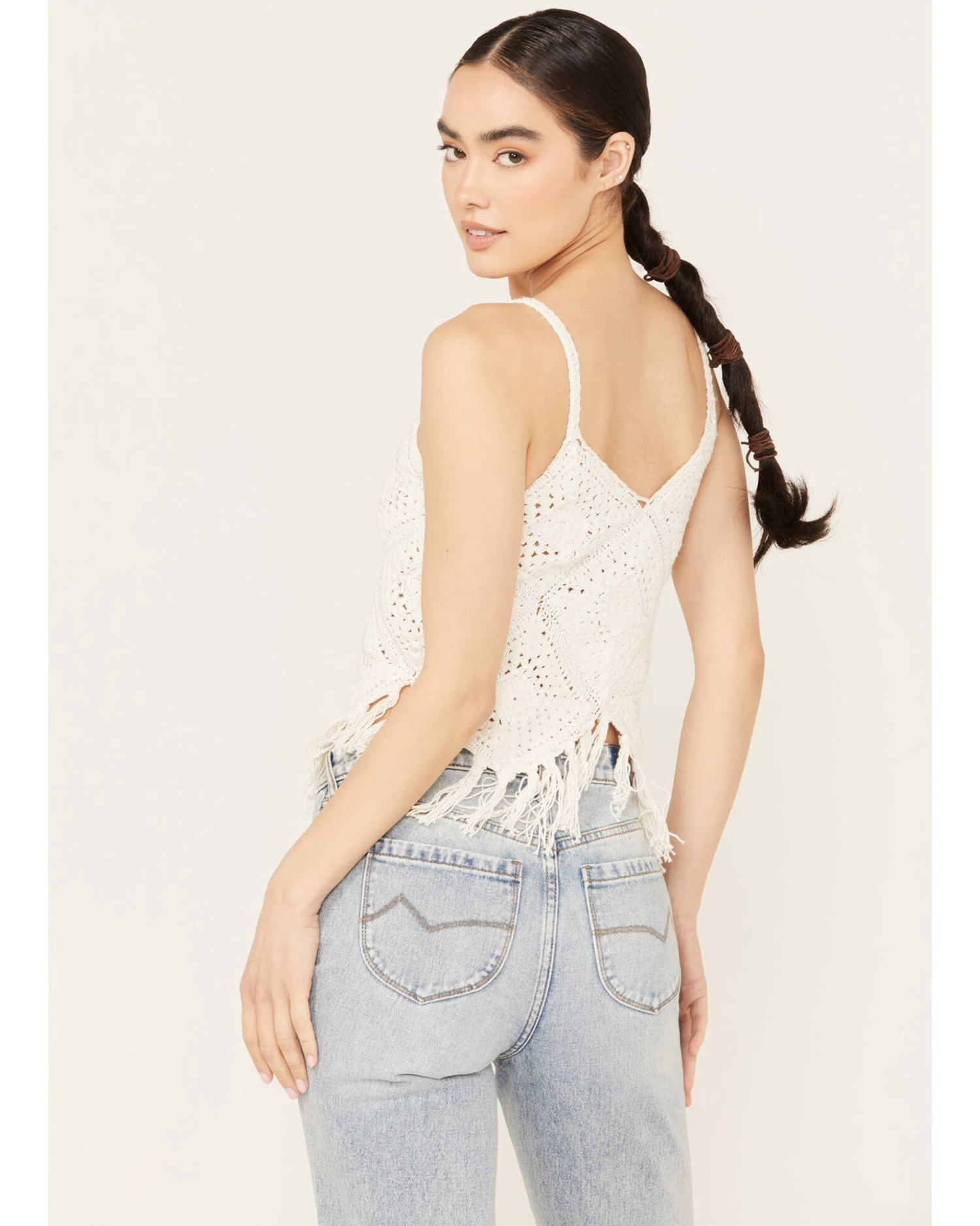 Shyanne Women's Crochet Fringe Tank - Image 4